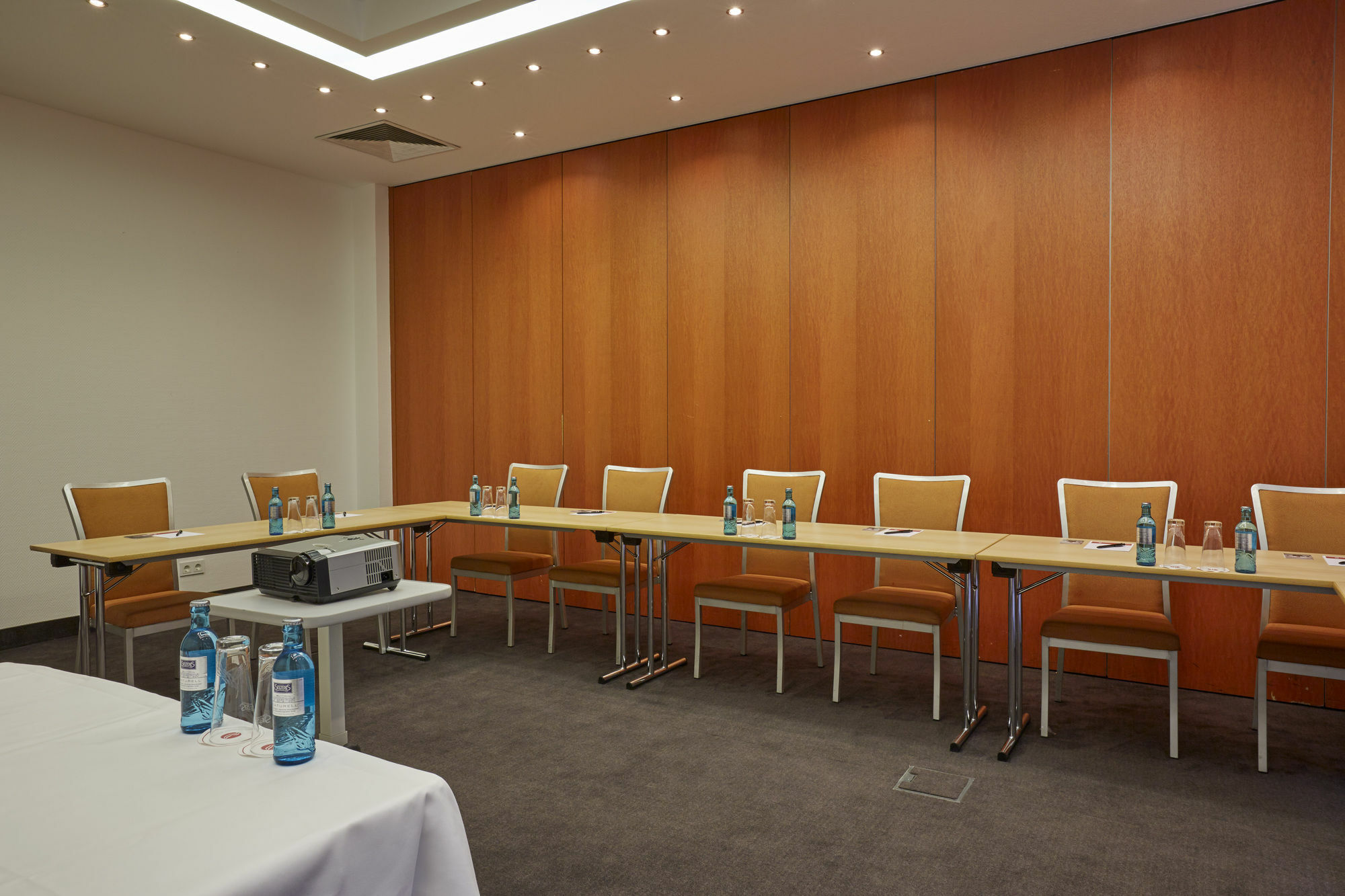 H+ Hotel Nuernberg Exterior photo