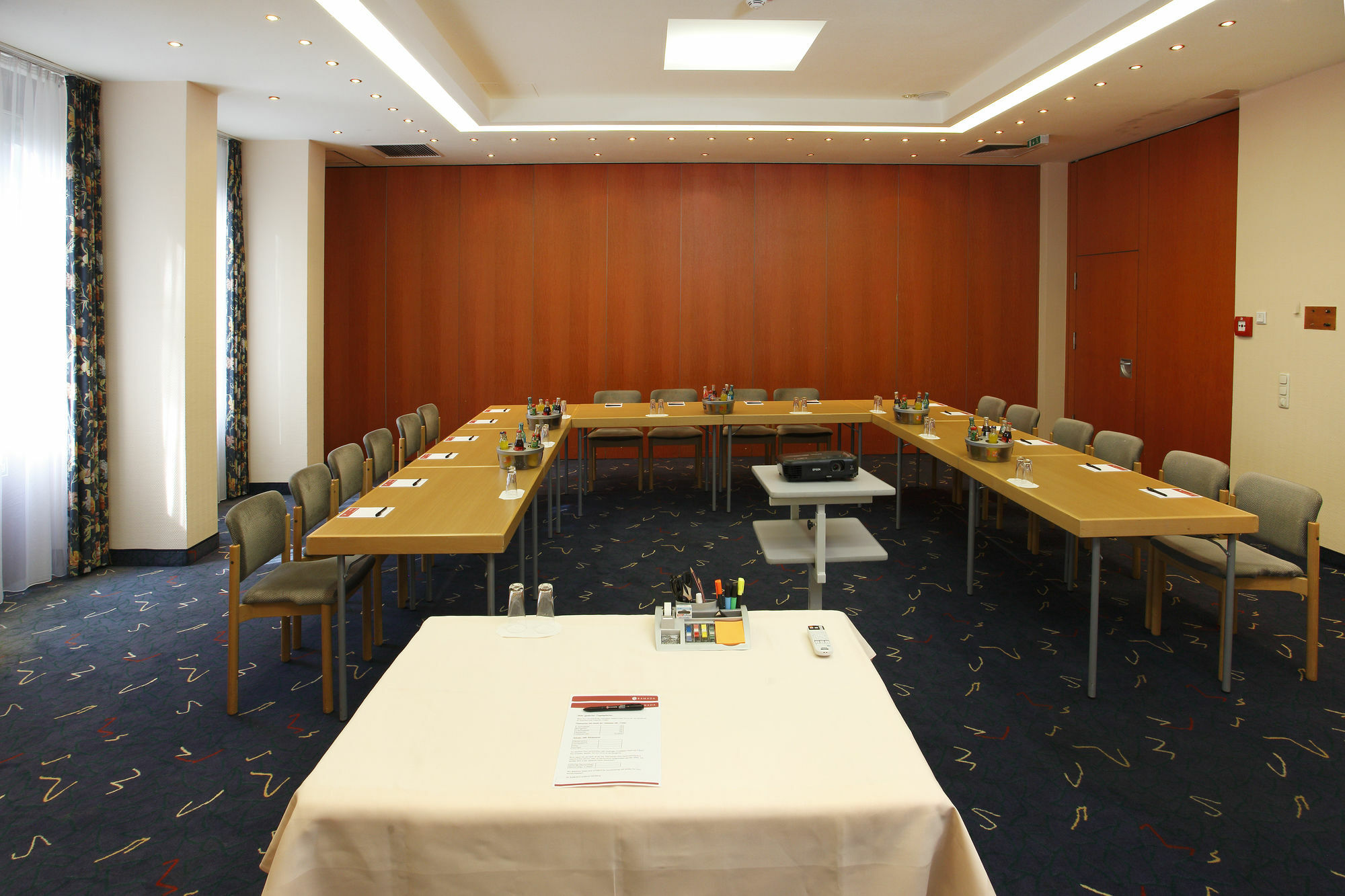 H+ Hotel Nuernberg Exterior photo
